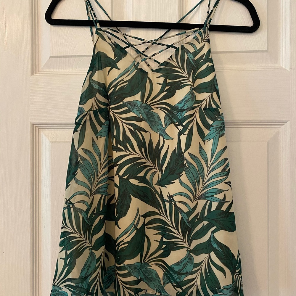 Floral tank